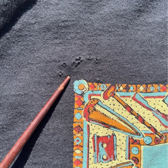 Men's Vintage Stonehenge T-Shirt Black Spell-Out L Single Stitch UK Aliens HOLE - Picture 6 of 15